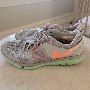 Nike Flex Women’s Running Shoes